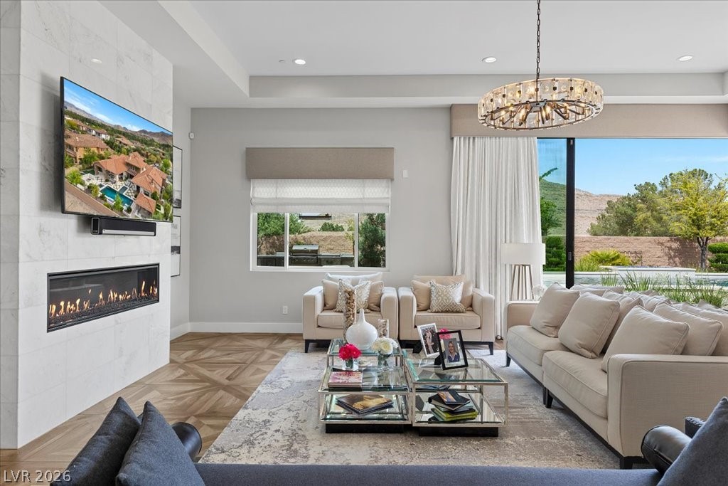 4 Cottonwood Canyon Court Las Vegas NV 89141