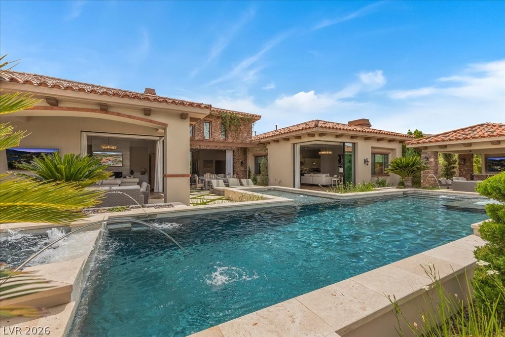 4 Cottonwood Canyon Court Las Vegas NV 89141