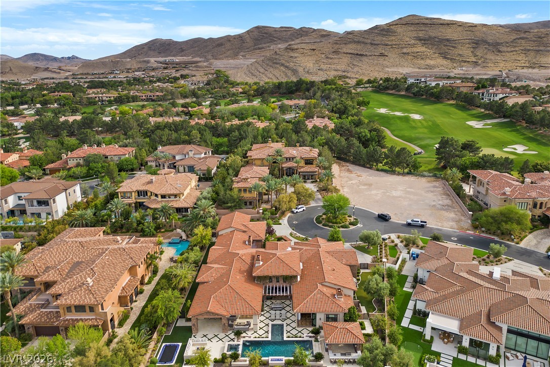 4 Cottonwood Canyon Court Las Vegas NV 89141