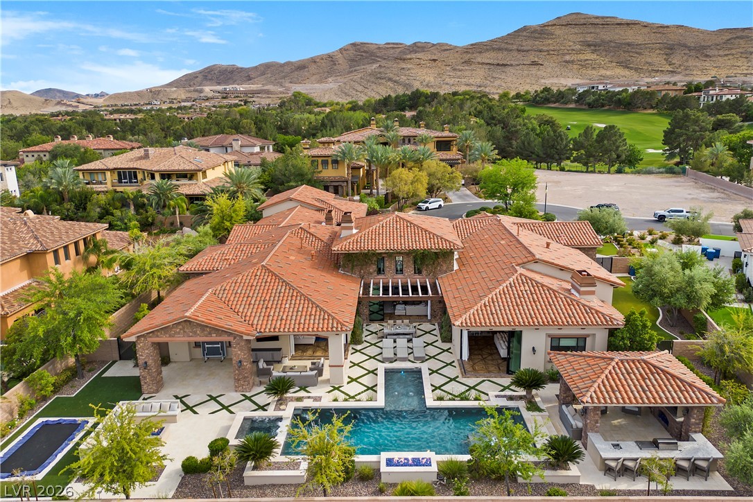4 Cottonwood Canyon Court Las Vegas NV 89141