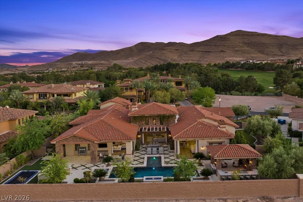 4 Cottonwood Canyon Court Las Vegas NV 89141