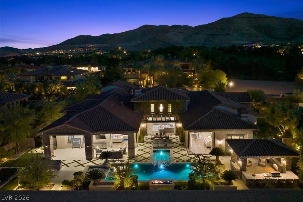 4 Cottonwood Canyon Court Las Vegas NV 89141