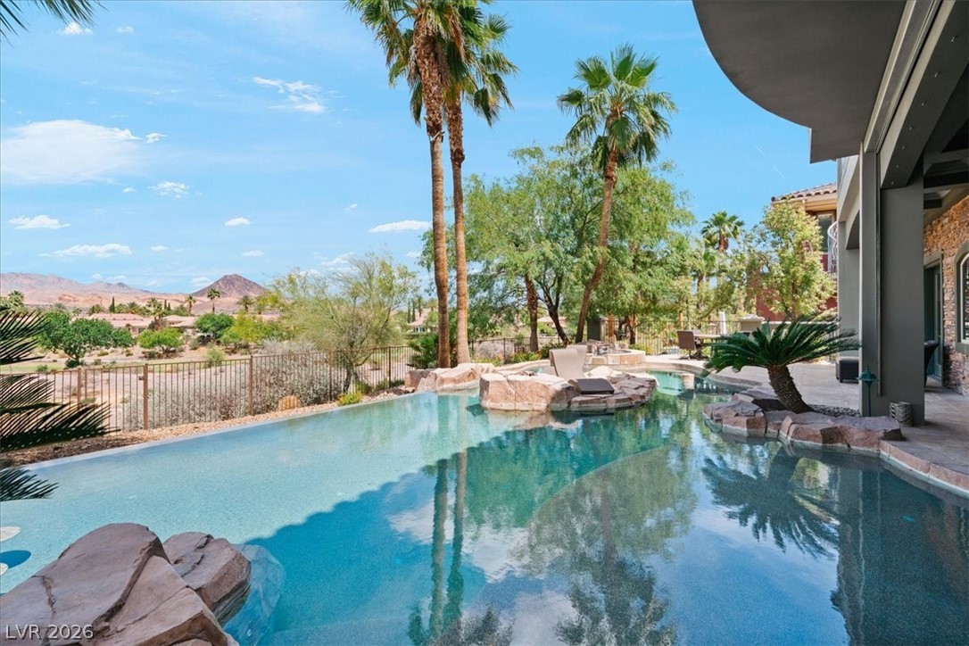 28 Via Siena Place Henderson NV 89011
