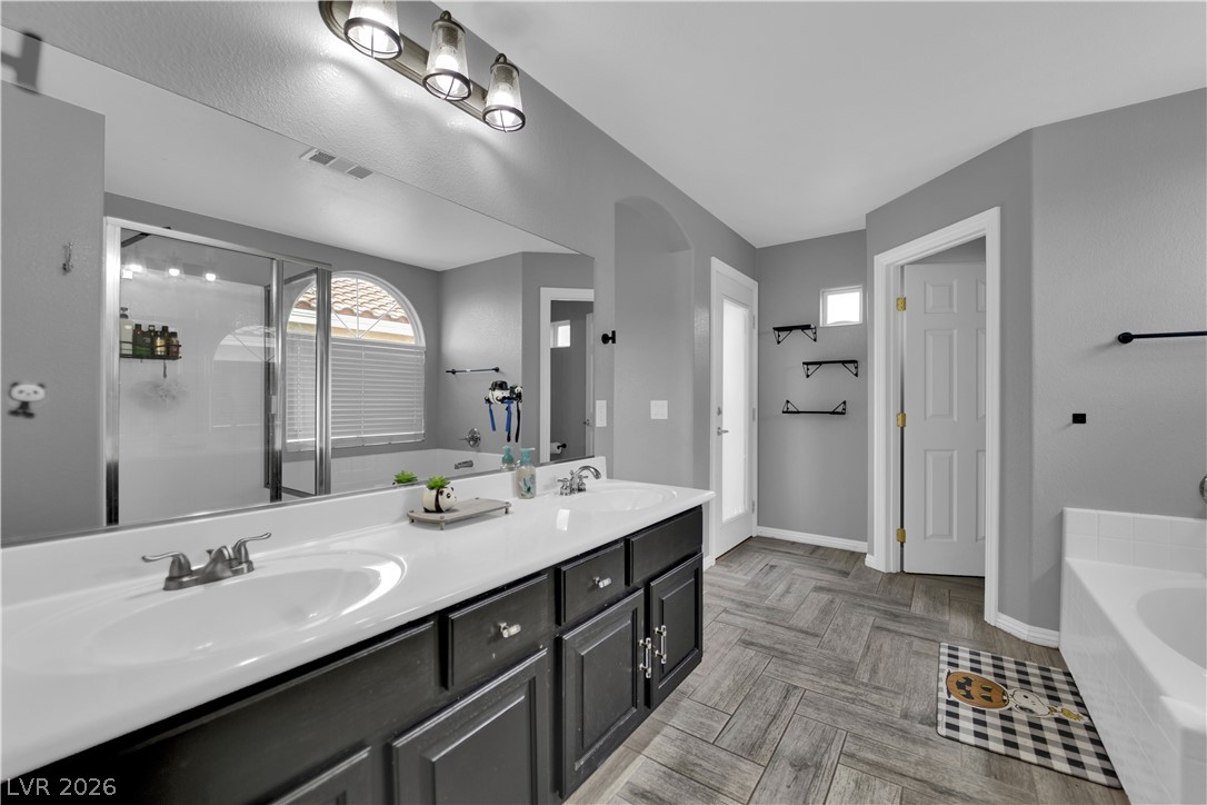 9466 Marshall Creek Street Las Vegas NV 89178
