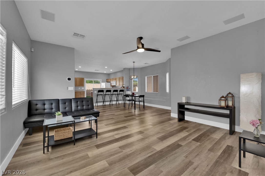 9466 Marshall Creek Street Las Vegas NV 89178