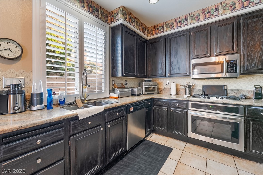 8185 Bonaventure Drive Las Vegas NV 89147