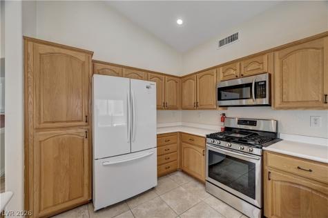 353 Evan Picone Drive Henderson NV 89014