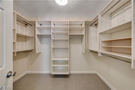 353 Evan Picone Drive Henderson NV 89014