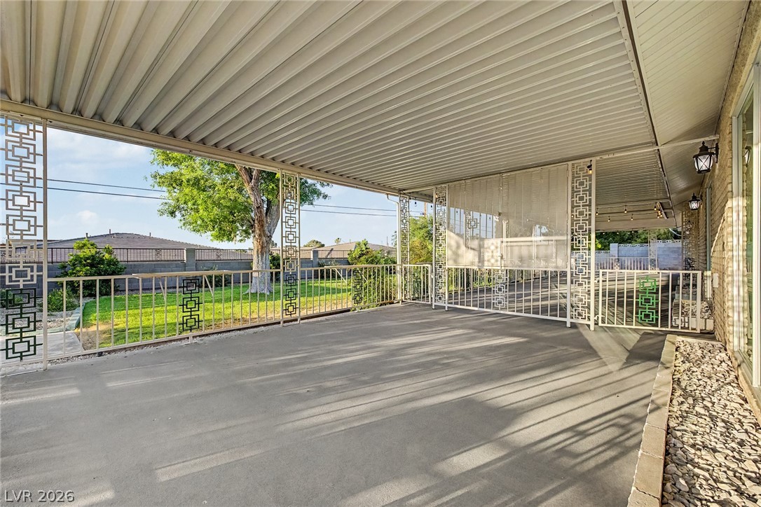 236 East Country Club Drive Henderson NV 89015