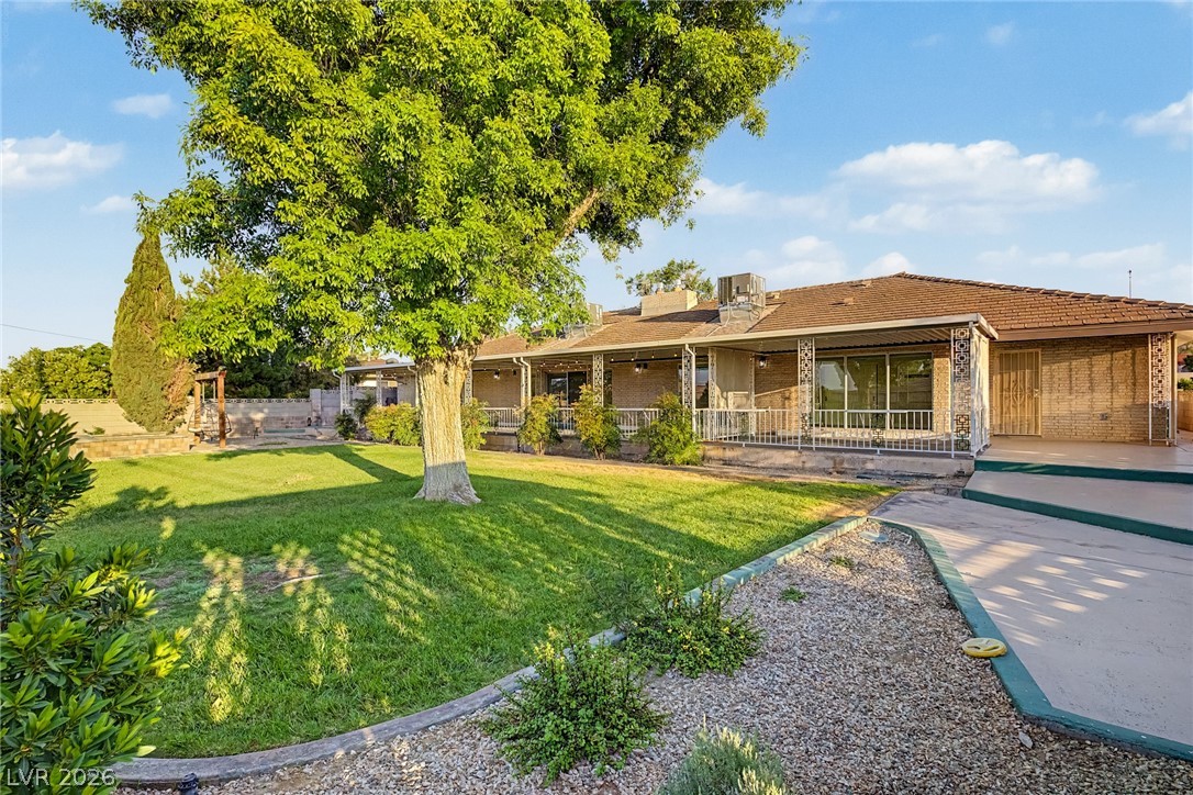 236 East Country Club Drive Henderson NV 89015