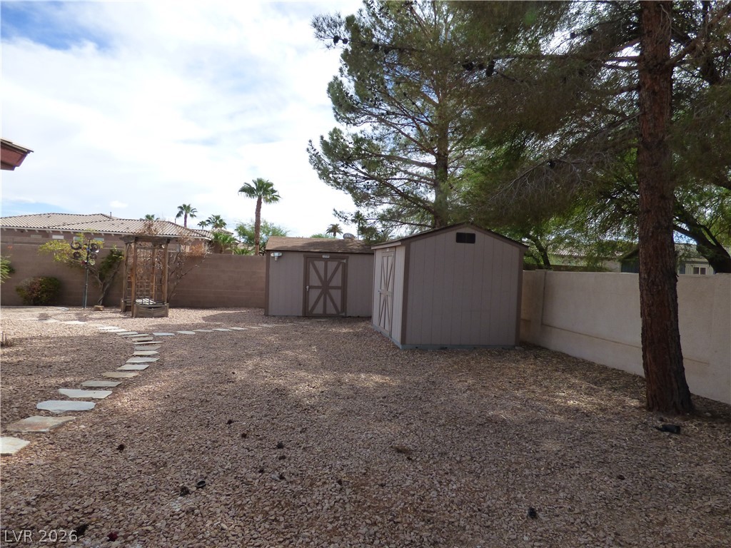 7695 Gilespie Street Las Vegas NV 89123