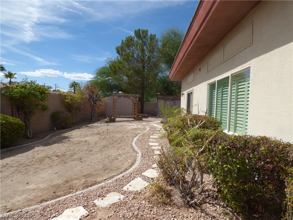 7695 Gilespie Street Las Vegas NV 89123