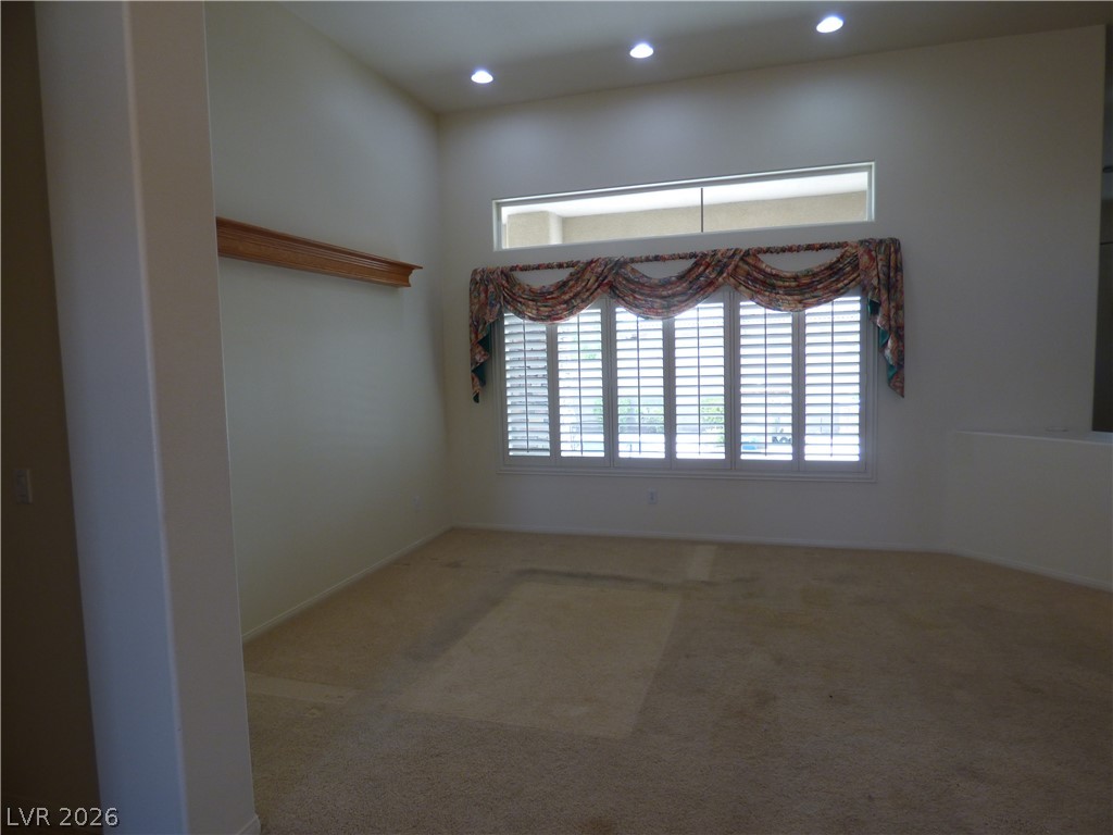 7695 Gilespie Street Las Vegas NV 89123