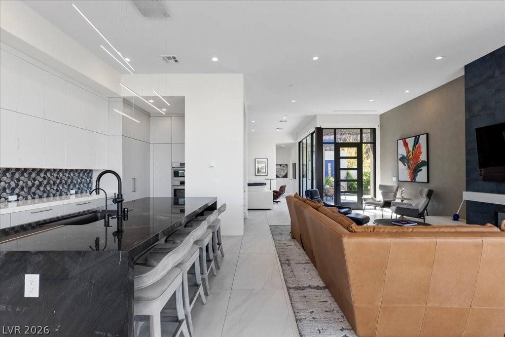 656 Scenic Cliff Drive Henderson NV 89012