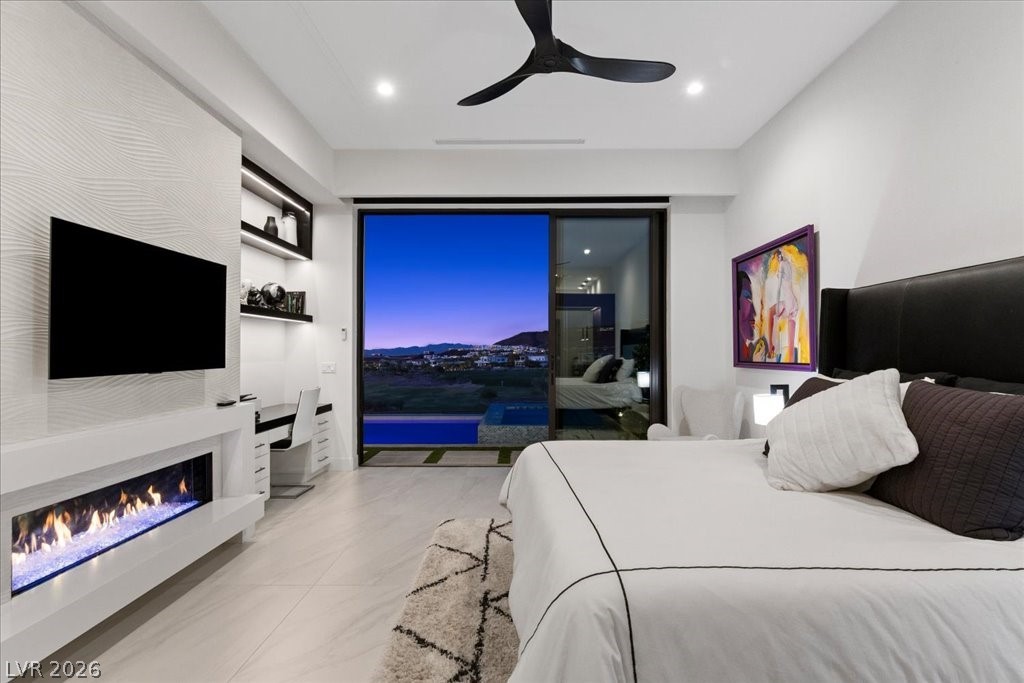 656 Scenic Cliff Drive Henderson NV 89012