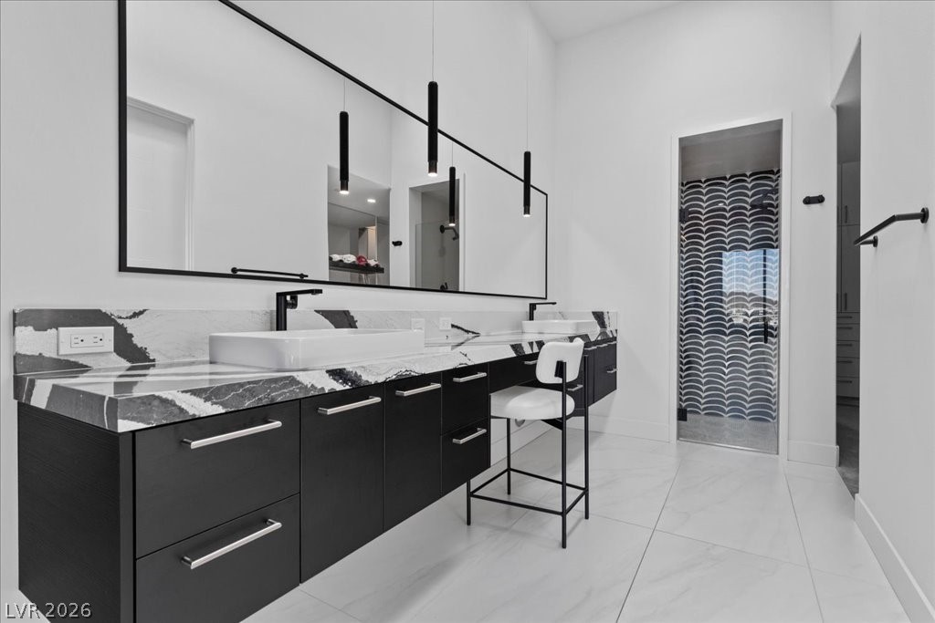 656 Scenic Cliff Drive Henderson NV 89012