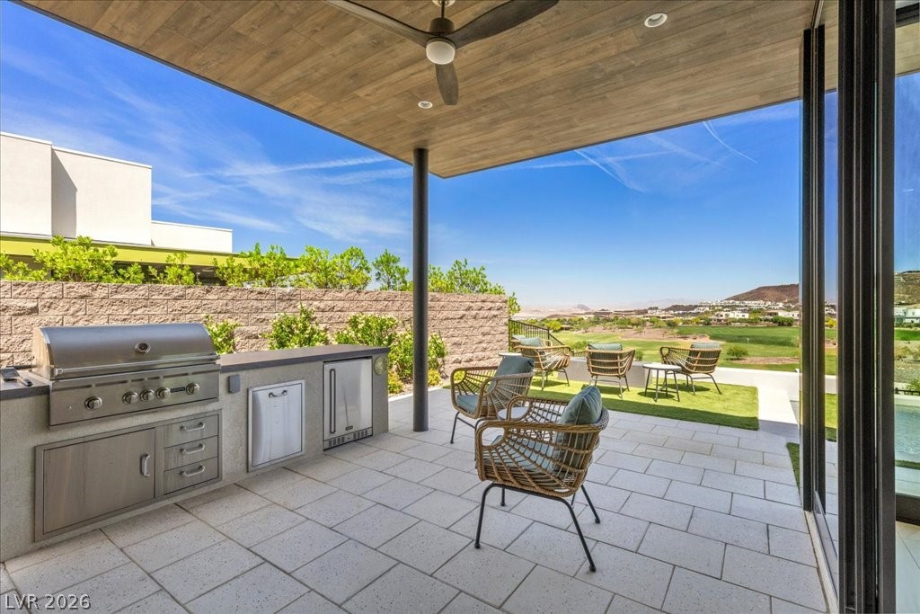656 Scenic Cliff Drive Henderson NV 89012
