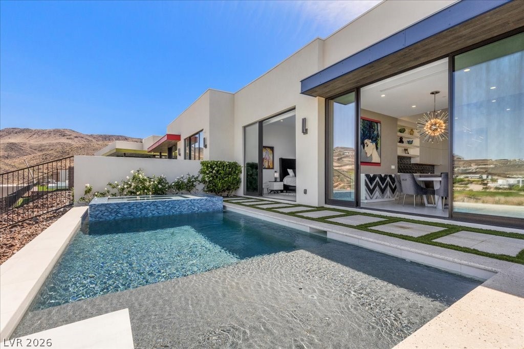 656 Scenic Cliff Drive Henderson NV 89012