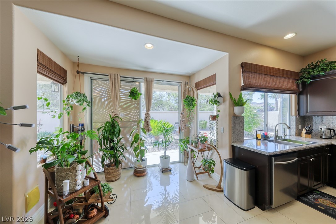 231 Angels Trace Court Las Vegas NV 89148