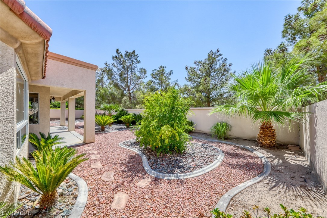 231 Angels Trace Court Las Vegas NV 89148