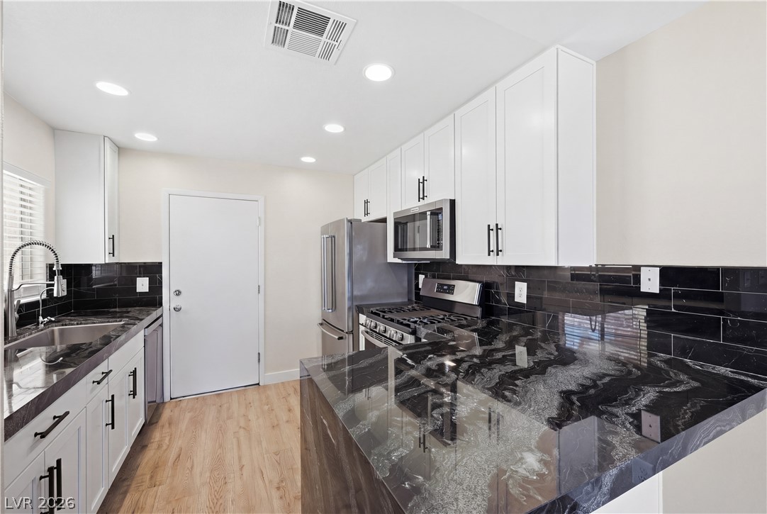 3545 Casa Real Way Las Vegas NV 89147