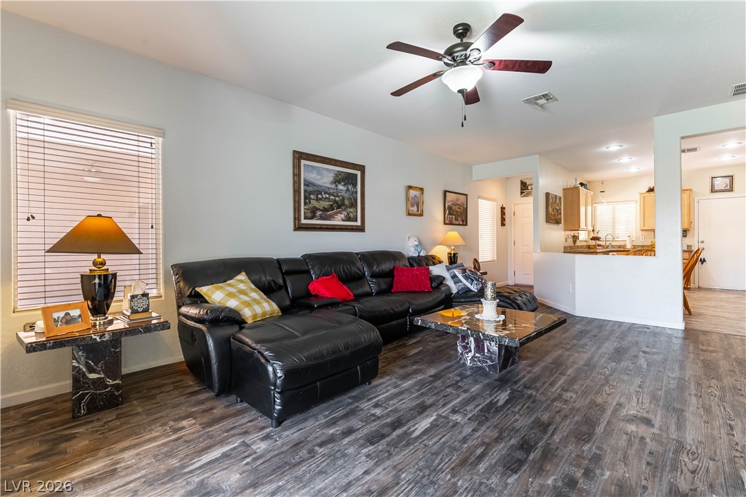 2109 Bay Thrush Way North Las Vegas NV 89084