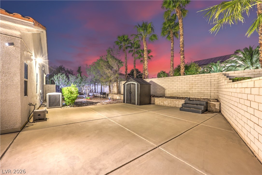 1941 Black Water Court Las Vegas NV 89117
