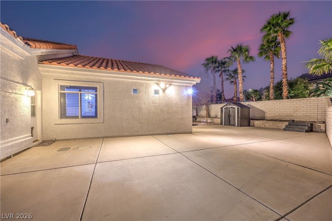 1941 Black Water Court Las Vegas NV 89117
