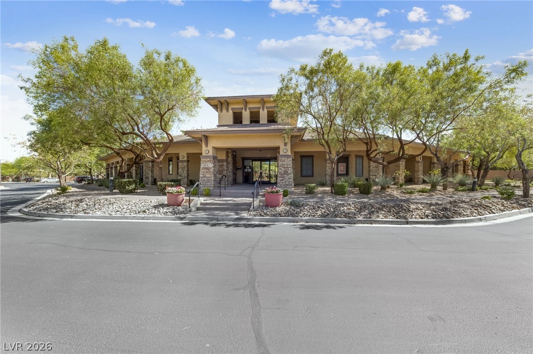 10372 Hawks Wing Street Las Vegas NV 89178