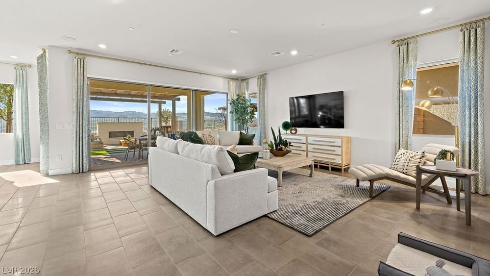 376 Tigullio Avenue Henderson NV 89011