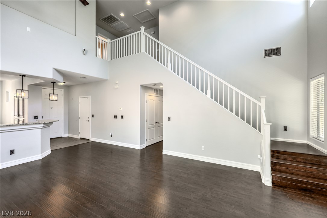 10731 Drake Ridge Avenue Las Vegas NV 89166