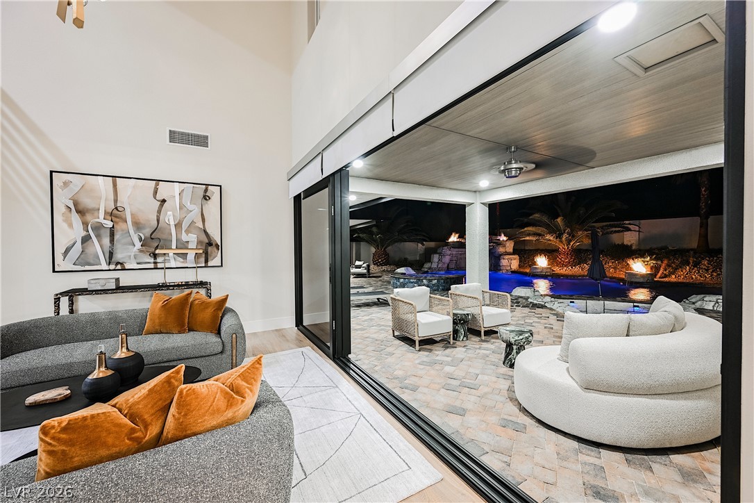 6055 Gabrielle Carol Court Las Vegas NV 89149