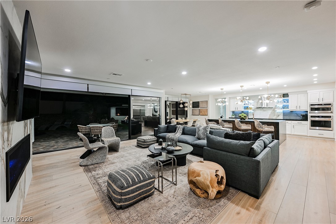 6055 Gabrielle Carol Court Las Vegas NV 89149