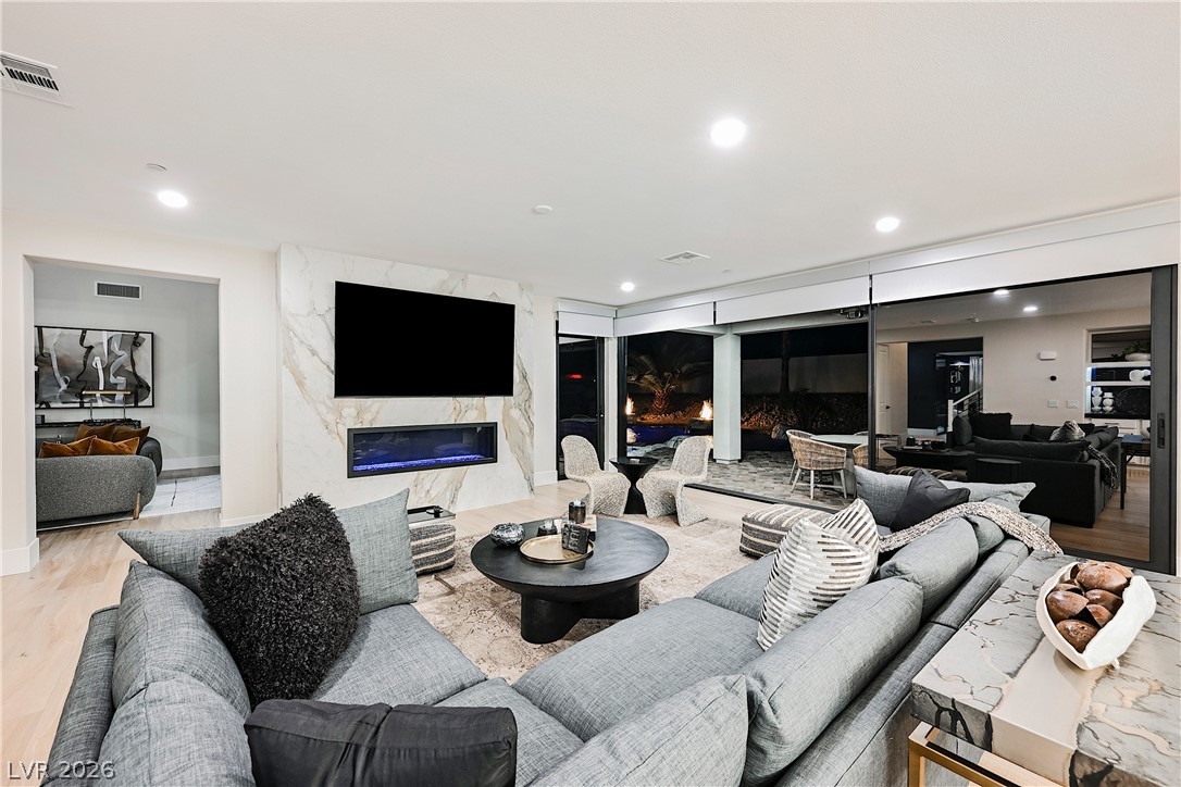 6055 Gabrielle Carol Court Las Vegas NV 89149