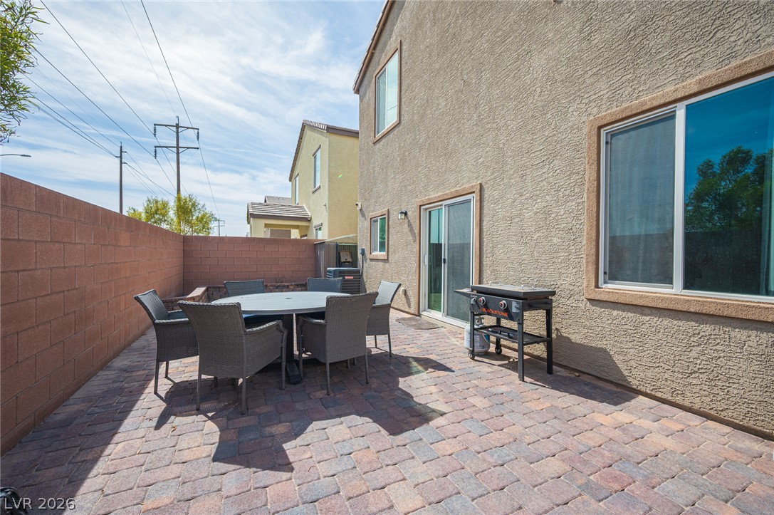 6030 Forest Archer Place Las Vegas NV 89122
