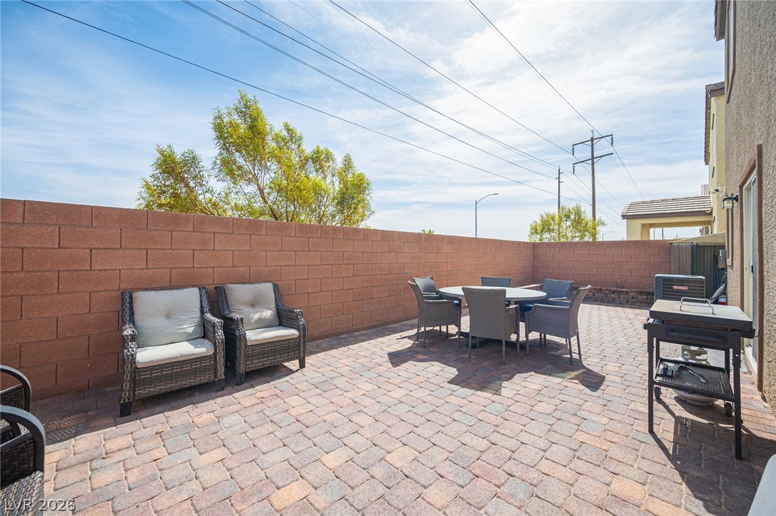 6030 Forest Archer Place Las Vegas NV 89122