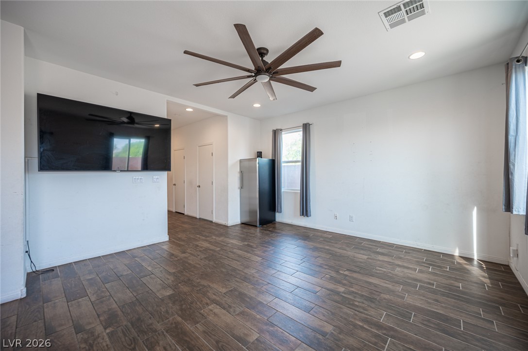 6030 Forest Archer Place Las Vegas NV 89122