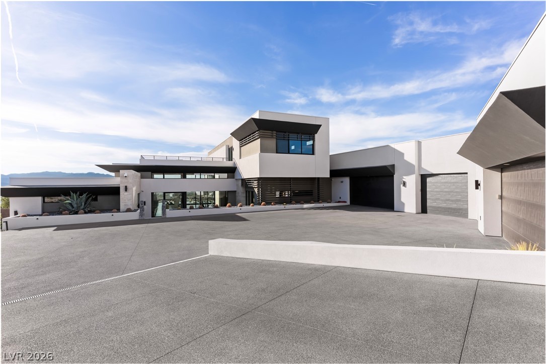 1550 Dragon Crest Avenue Henderson NV 89012