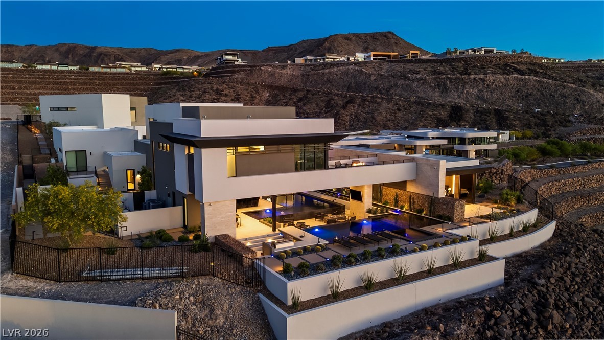 1550 Dragon Crest Avenue Henderson NV 89012