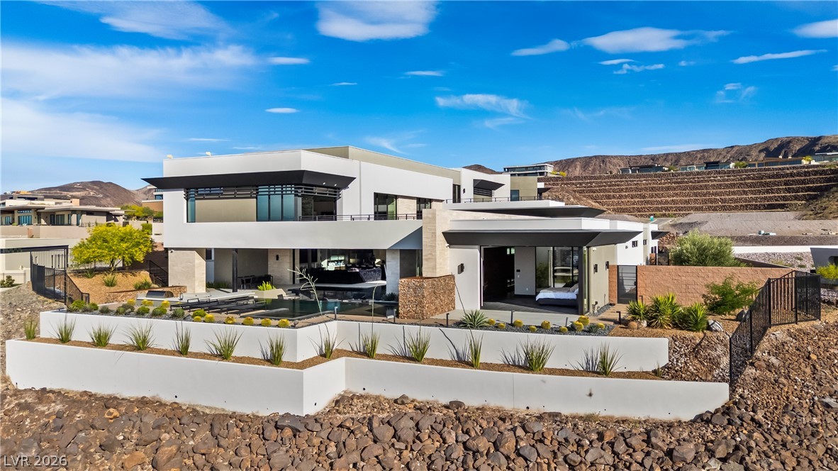 1550 Dragon Crest Avenue Henderson NV 89012