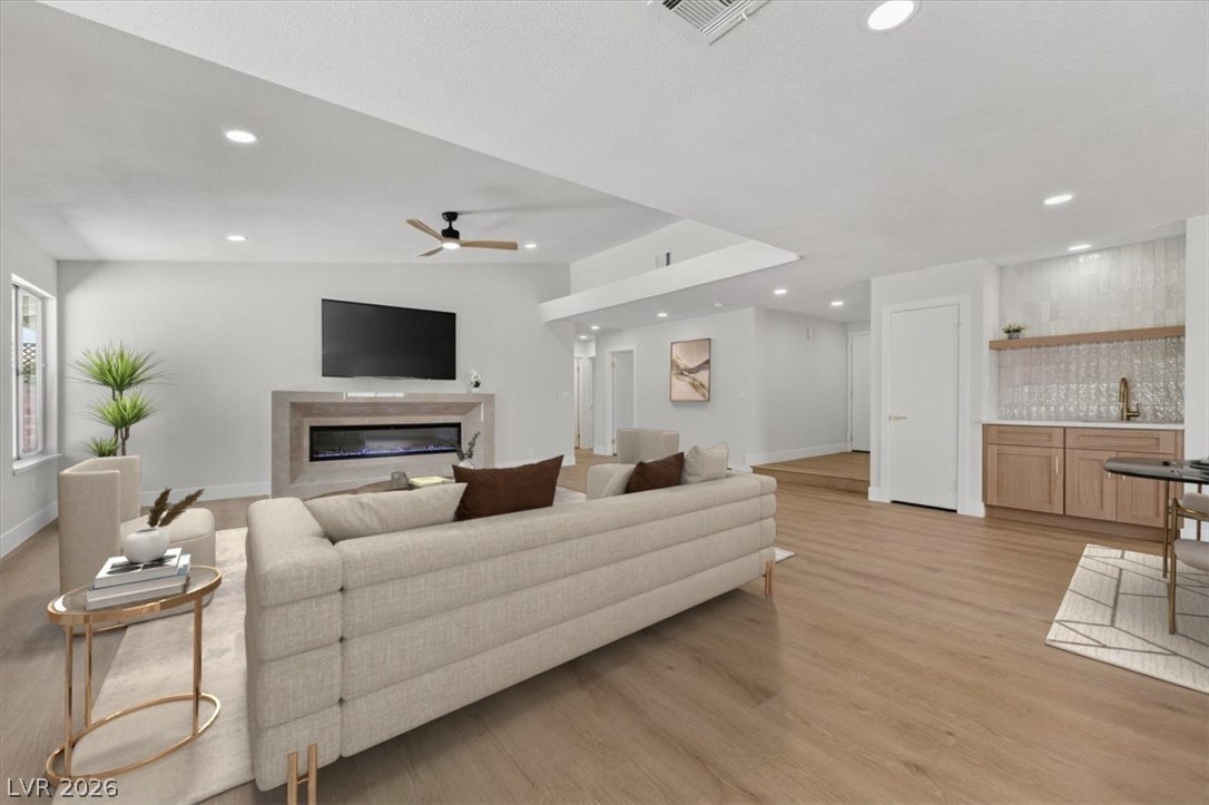 3706 Crestview Drive Las Vegas NV 89120