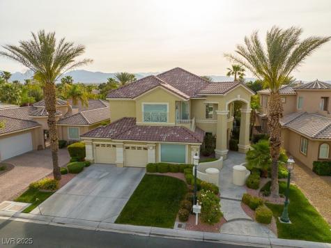 8301 Broad Peak Drive Las Vegas NV 89131