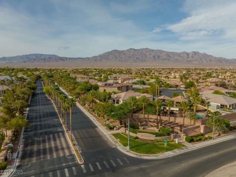 8301 Broad Peak Drive Las Vegas NV 89131
