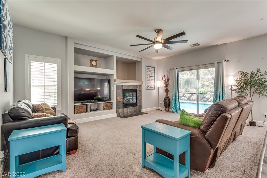 721 Descartes Avenue Henderson NV 89002