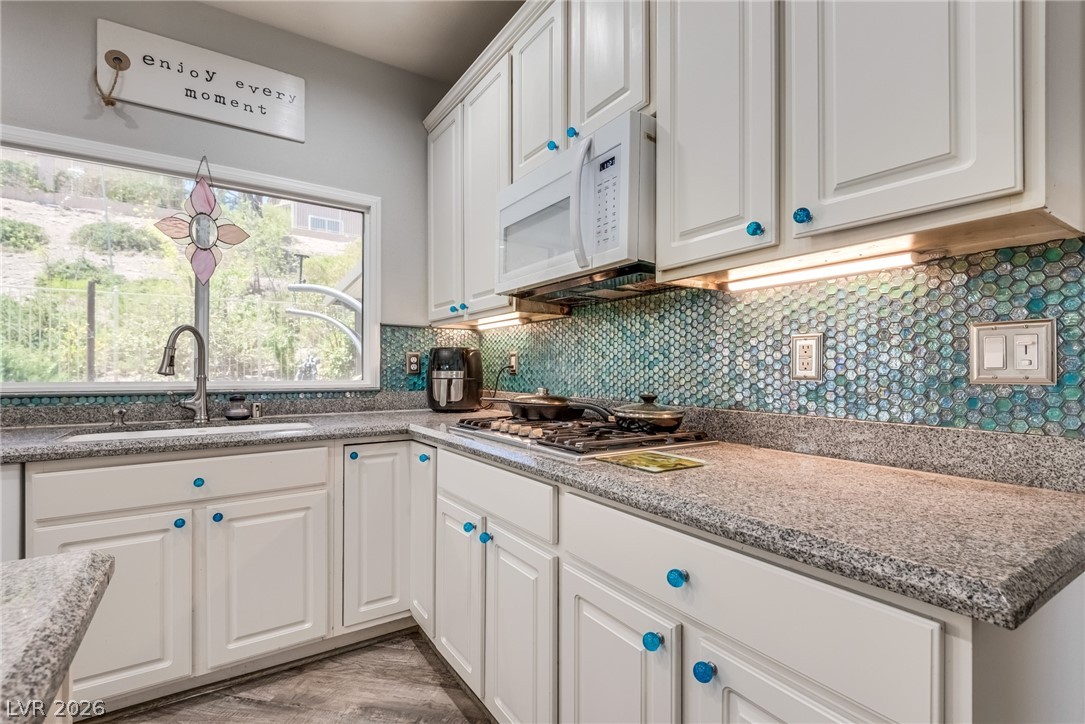 721 Descartes Avenue Henderson NV 89002