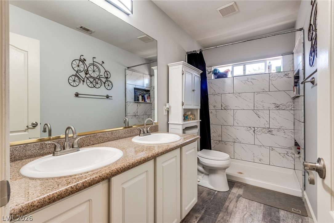 721 Descartes Avenue Henderson NV 89002