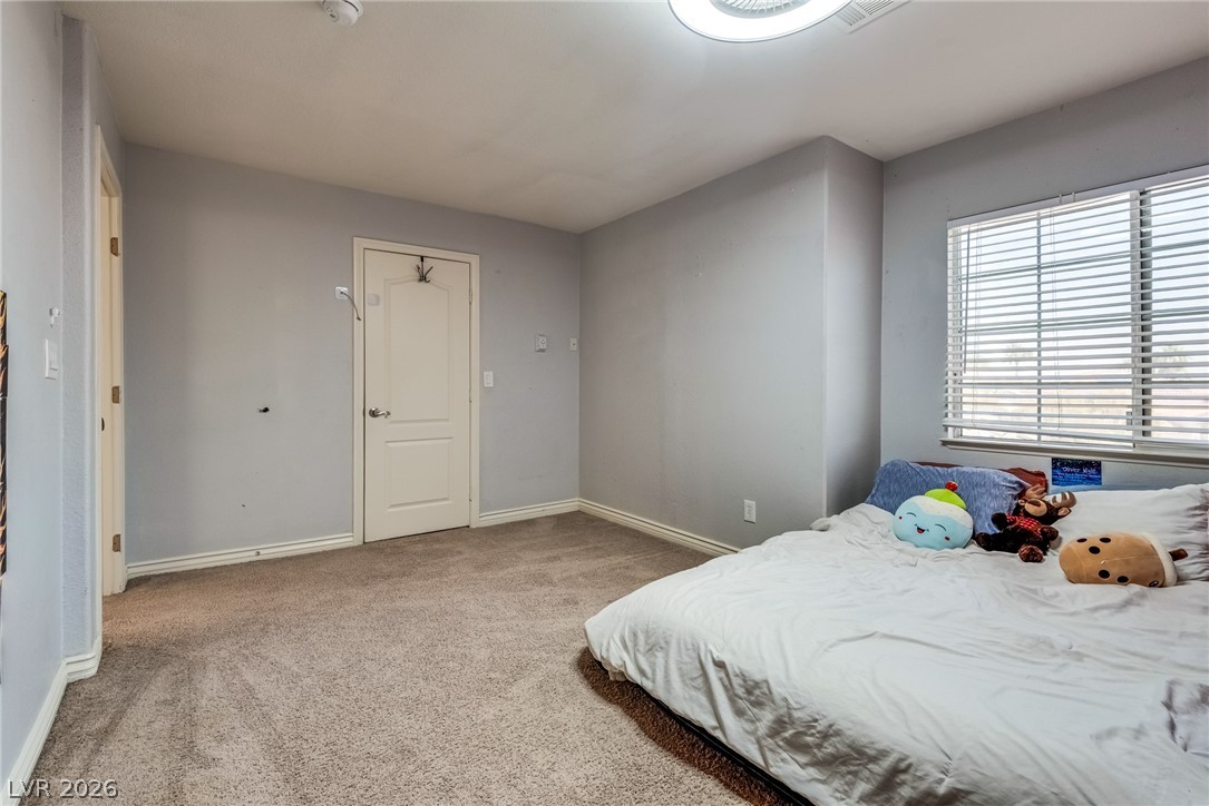 721 Descartes Avenue Henderson NV 89002