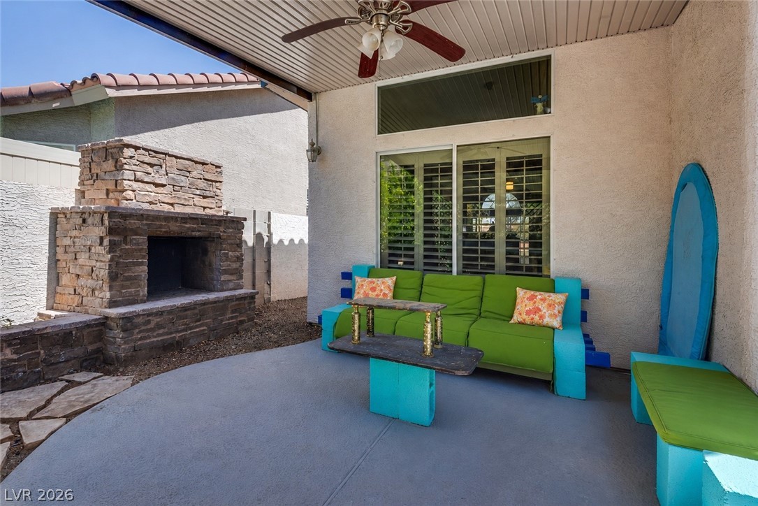 721 Descartes Avenue Henderson NV 89002