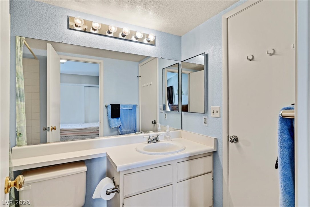1722 Garden Path Court Las Vegas NV 89119