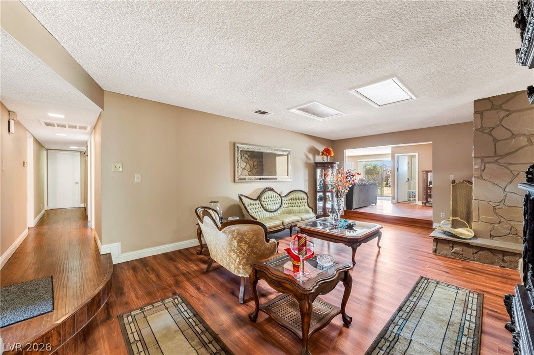 5391 Aston Avenue Las Vegas NV 89142